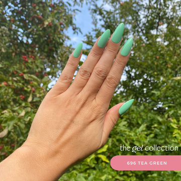 Gel Polish • 696 Tea Green • 21FREE