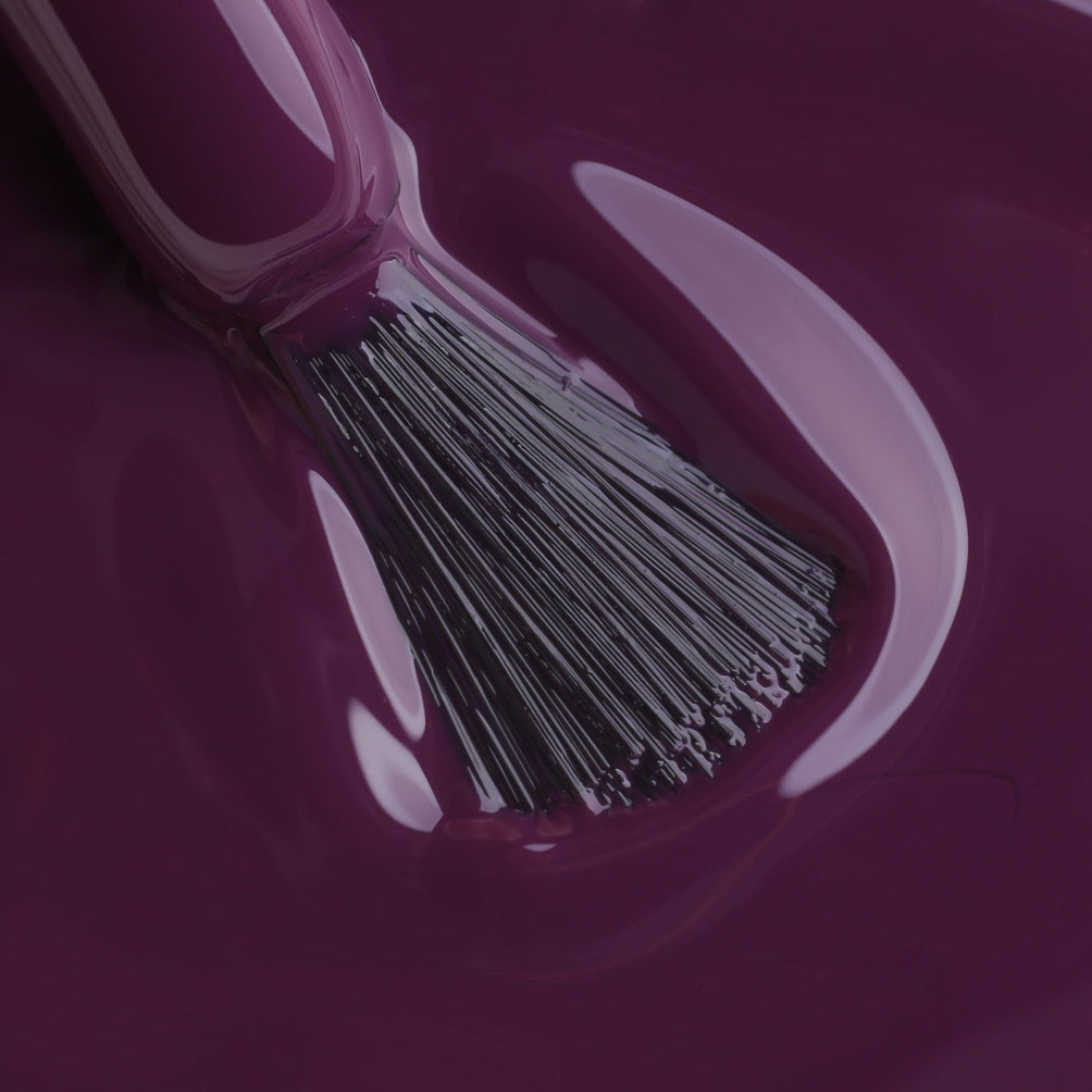 Gel Polish • 604 Plum • 21FREE