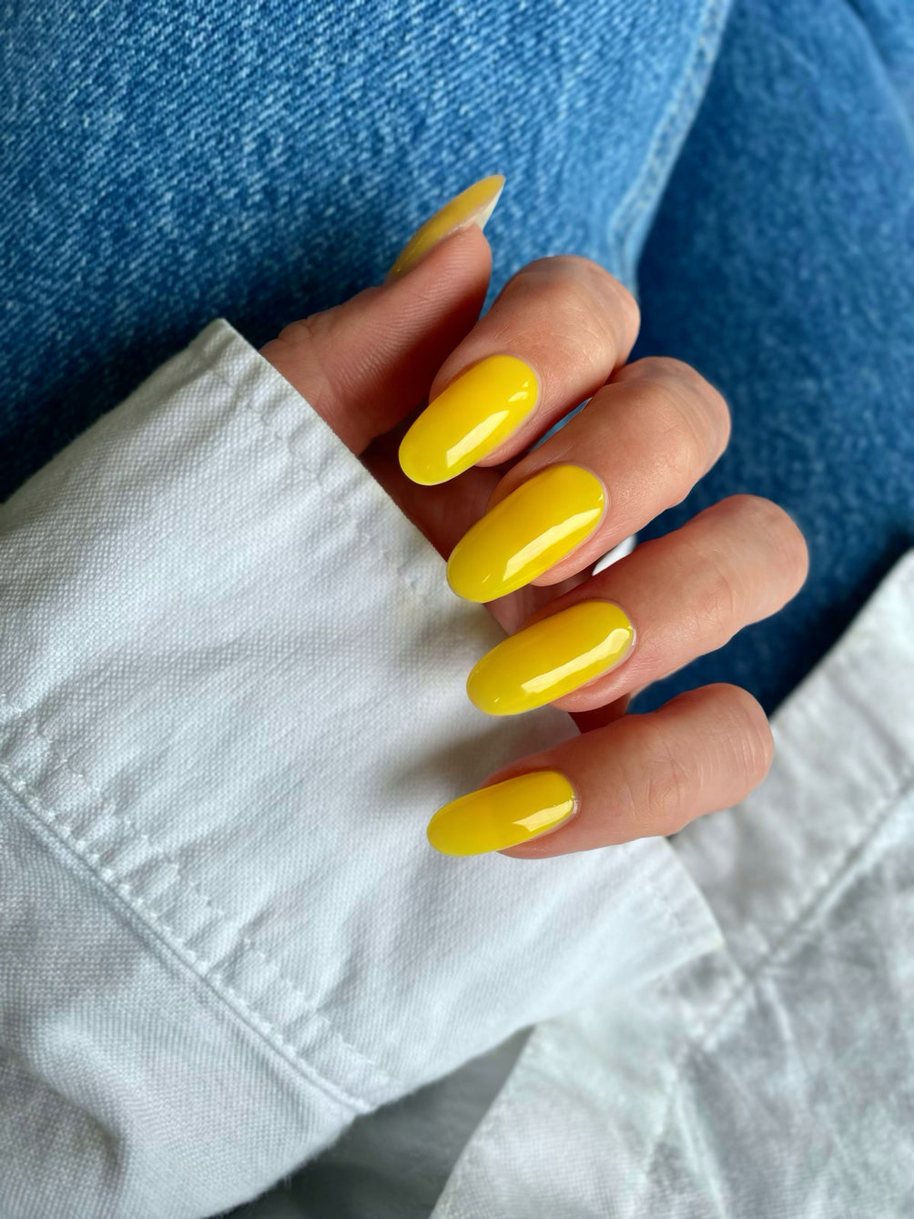 Gel Polish • 834 Heatwave • 21FREE • The Gel Collection™