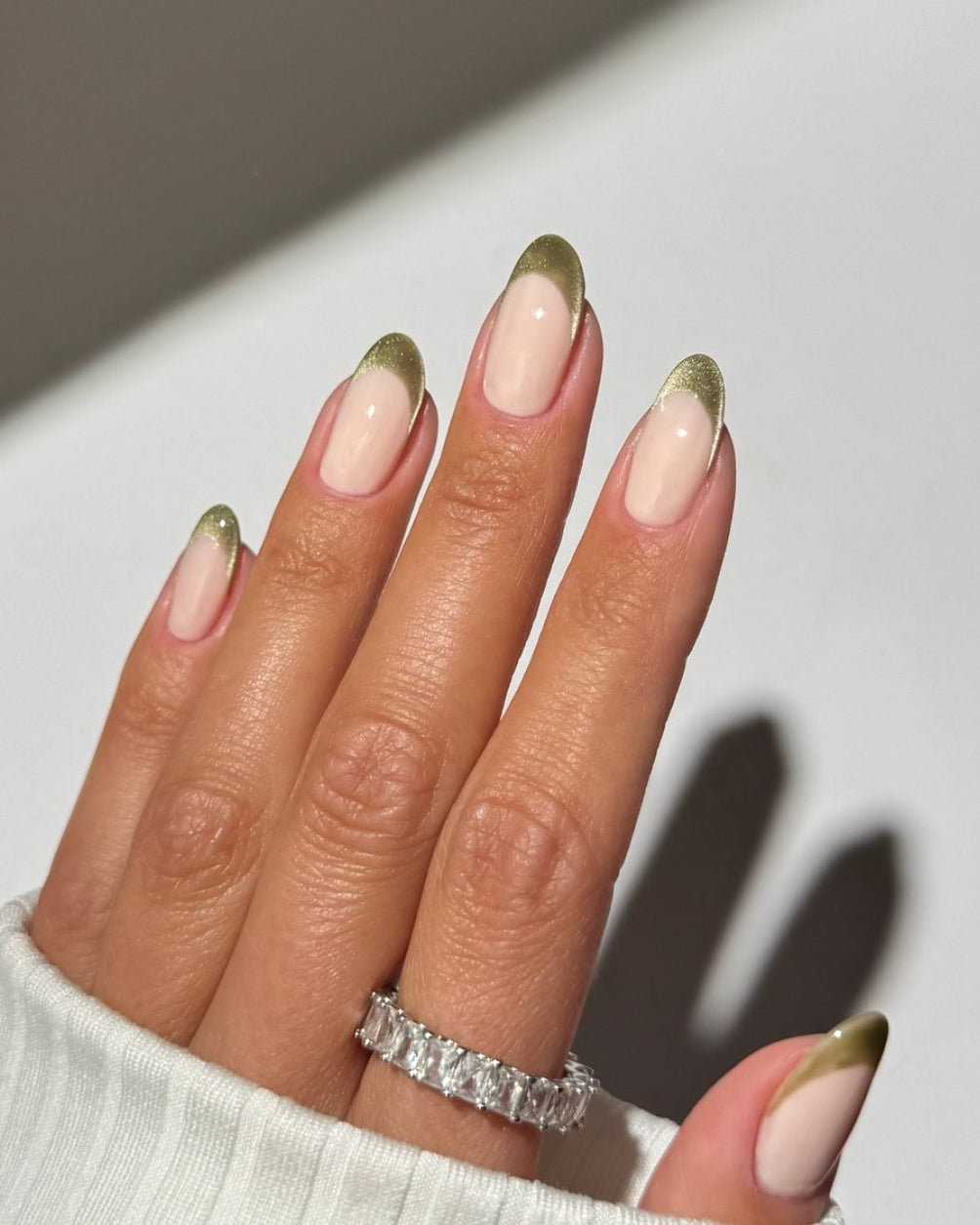 Moonflower French – color kit look